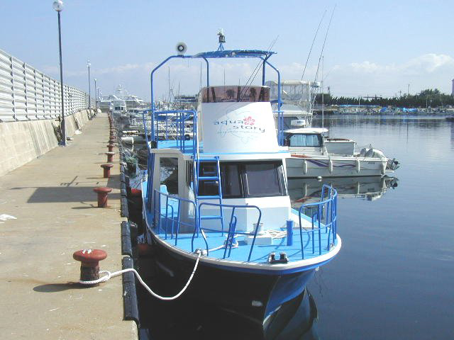 宮古島ダイビングボート NEO